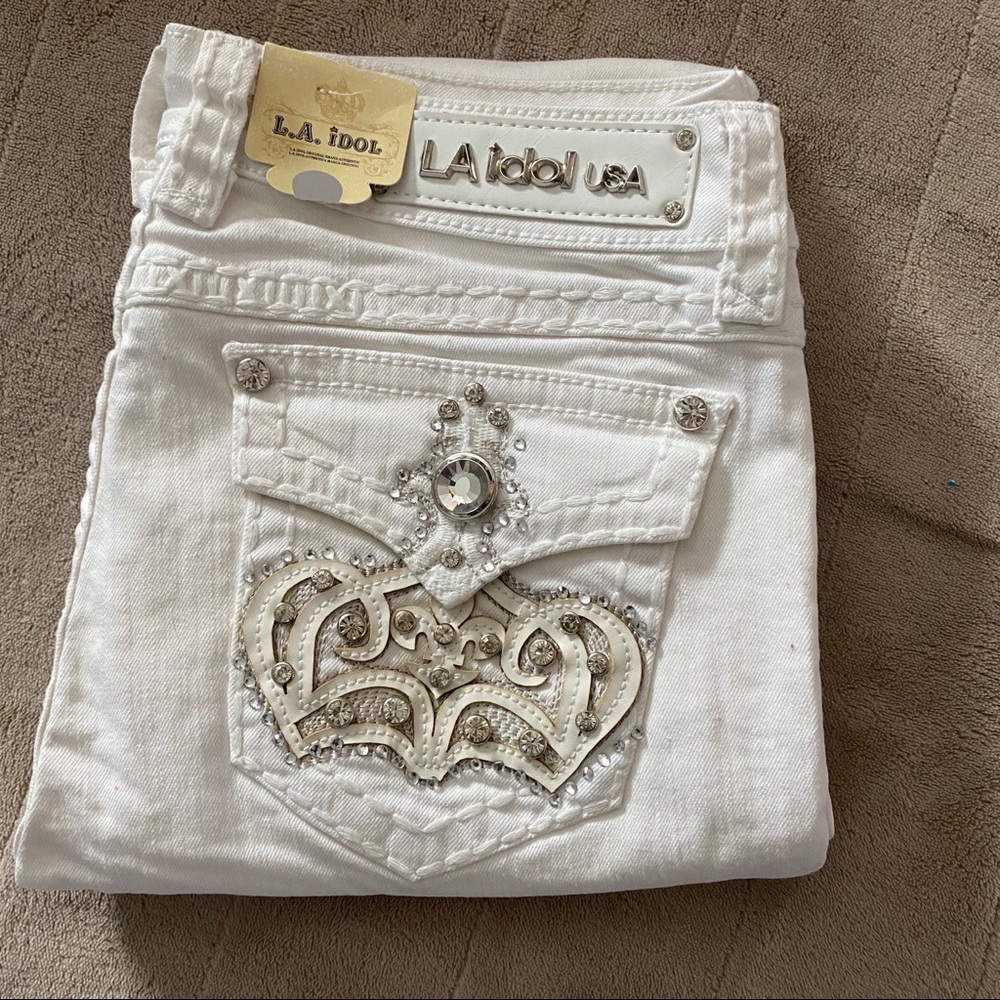 Sparkle White Capris